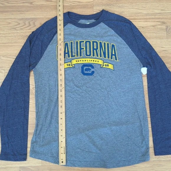 Fanatics Berkeley California Shirt LS Size Large NWT - Picture 3 of 6